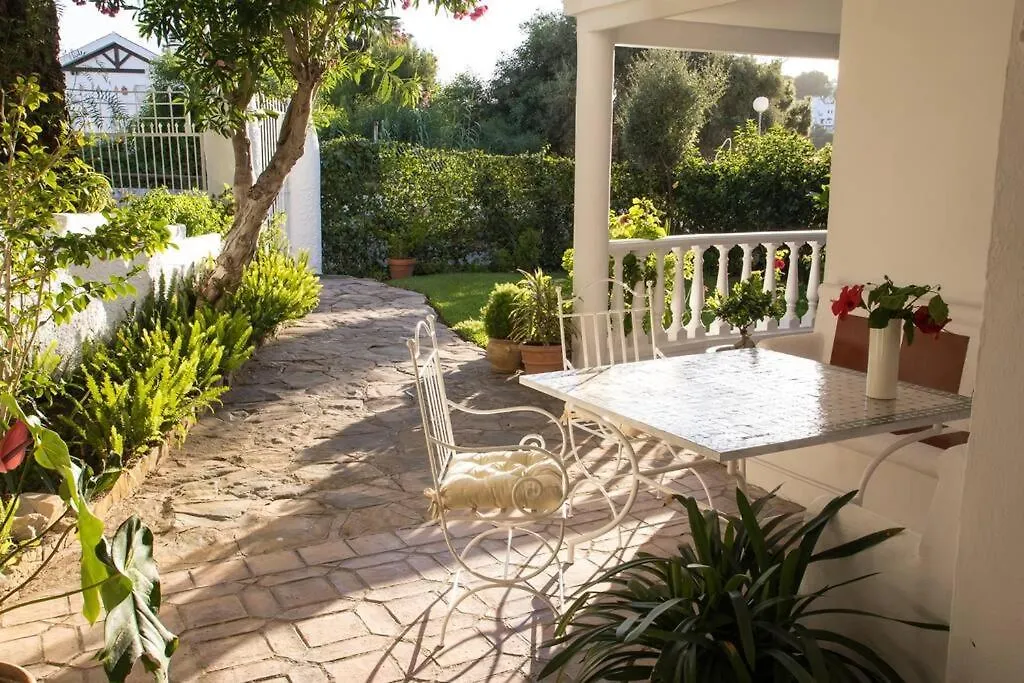 San Nicolas Villa Marbella 0*,