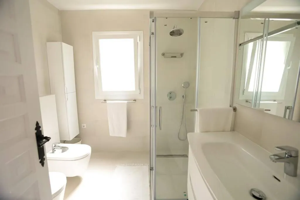 San Nicolas Villa Marbella 0*,
