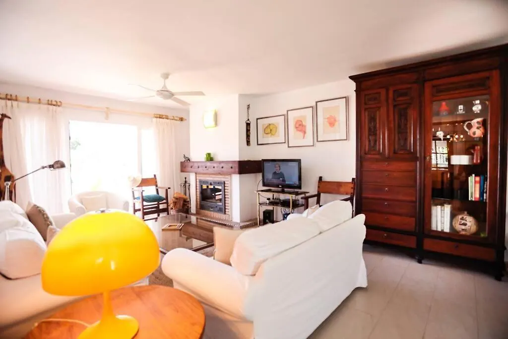 San Nicolas Villa Marbella 0*,
